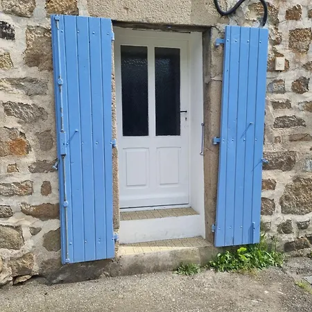 Chez Marilou Bed & Breakfast Arcens