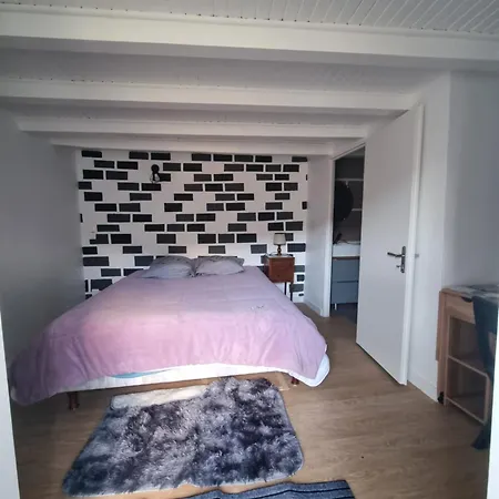 Chez Marilou Bed & Breakfast Arcens